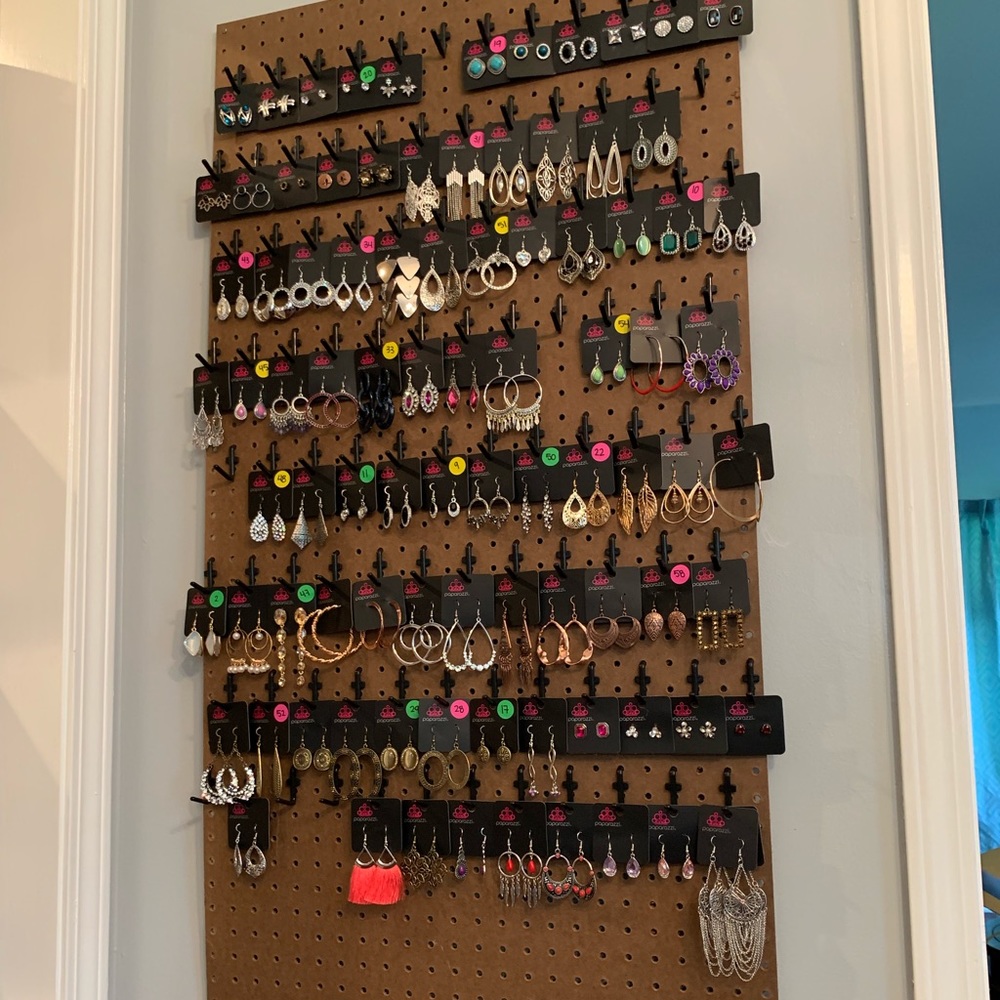 30 Piece Paparazzi Jewelry Lot